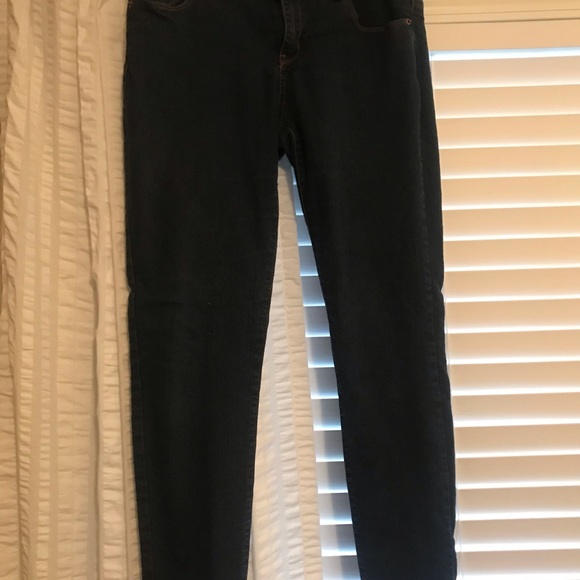 Forever 21 dark wash Skinny Jeans - Picture 2 of 8